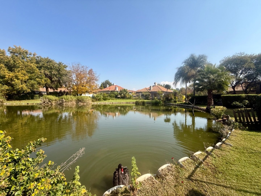 4 Bedroom Property for Sale in Pecanwood Estate North West